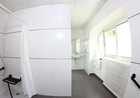 Hotel De Lisieux 3*
