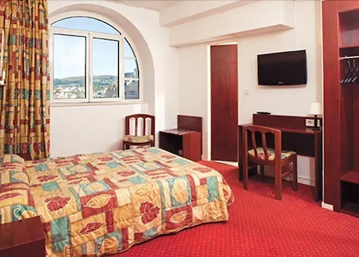 De Lisieux 3* ルルド