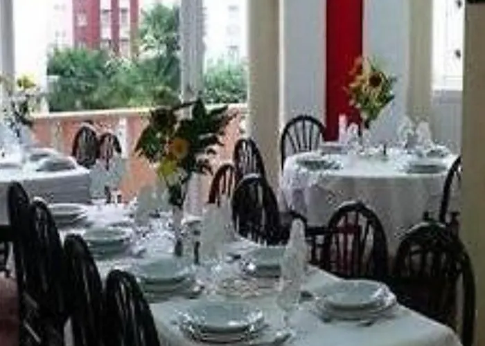 De Lisieux 3* ルルド