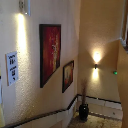 De Lisieux 酒店 3*