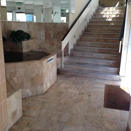 De Lisieux 酒店 卢德